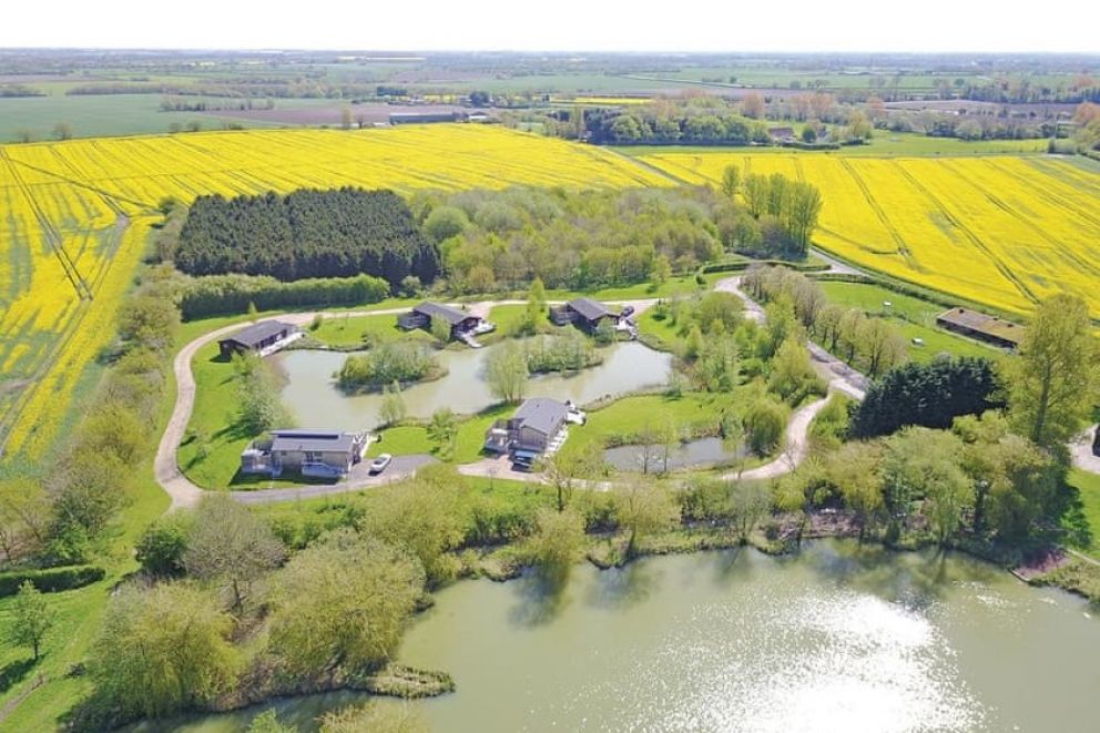 Weybread Lakes Lodges Weybread, Suffolk Self Catering Holiday Lodges