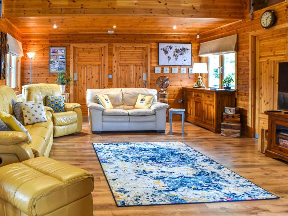 Wild Grape Lodge Norfolk