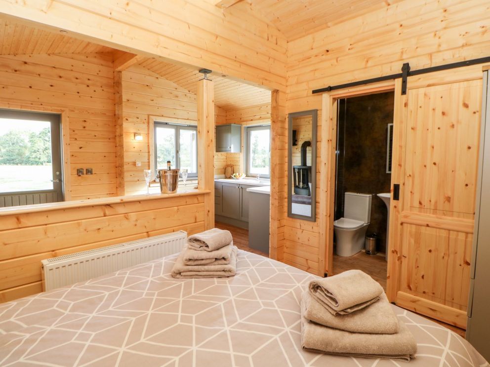 Alwent Lodges, Northumberland - lodges to rent with hot tubs