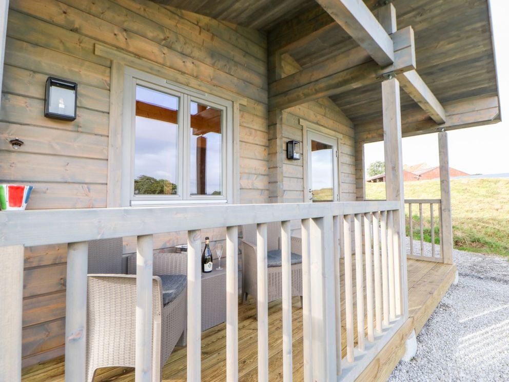 Alwent Lodges, Northumberland - lodges to rent with hot tubs