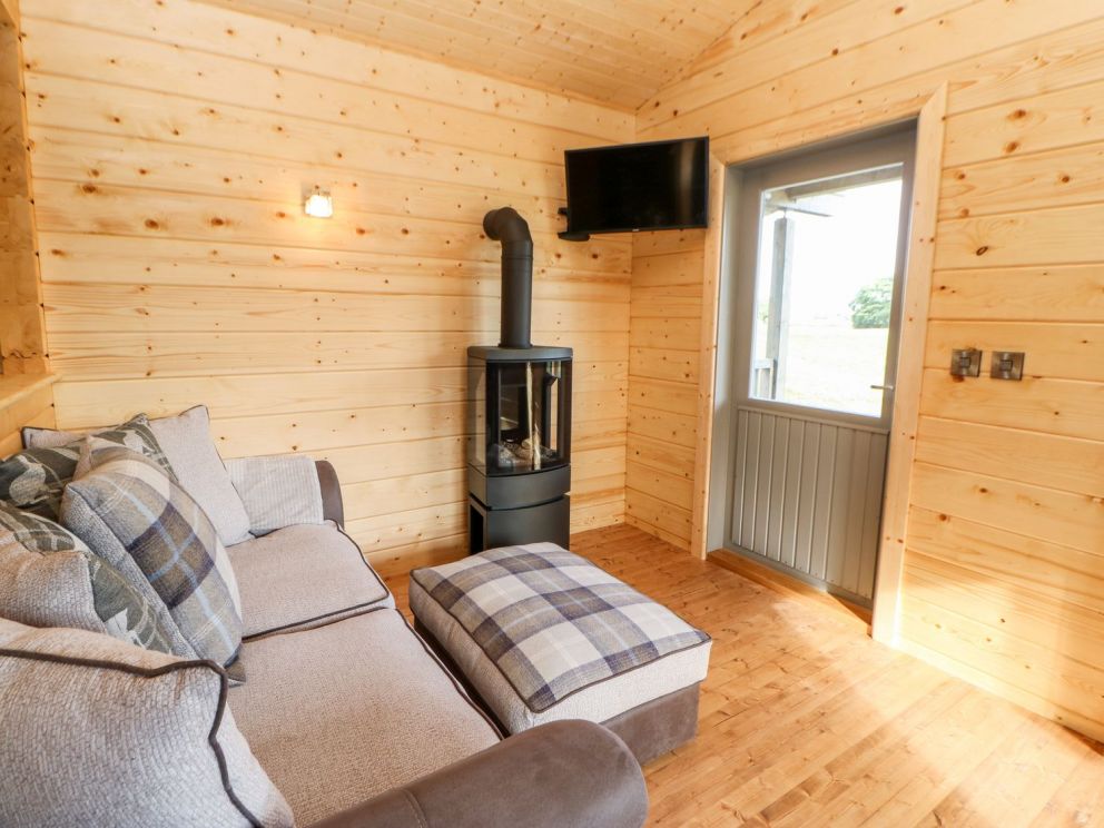 Alwent Lodges, Northumberland - lodges to rent with hot tubs