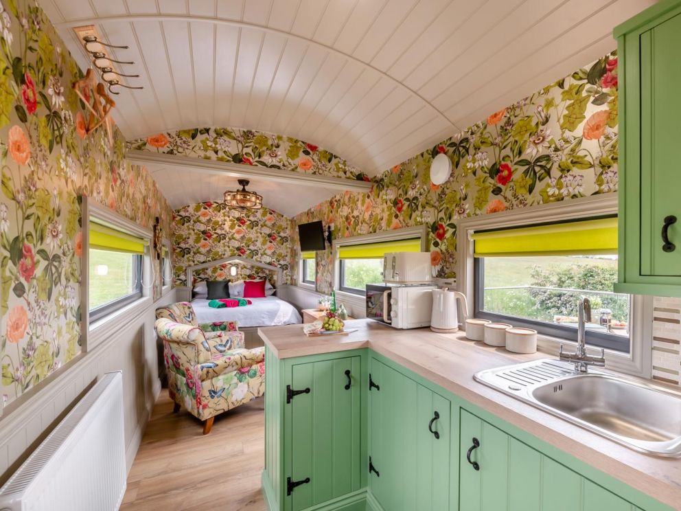 Betsy’s Boat holiday let