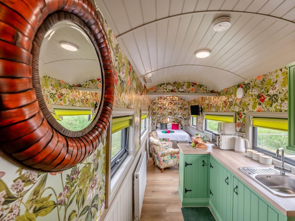 Betsy’s Boat holiday let