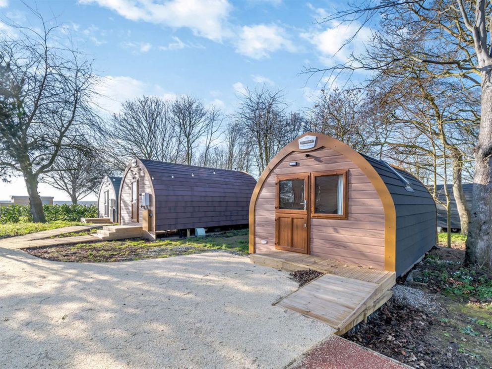 Carlton Manor Estate Glamping, Aldbrough, East Riding of Yorkshire - glamping pods to rent, with decking, close to the sea