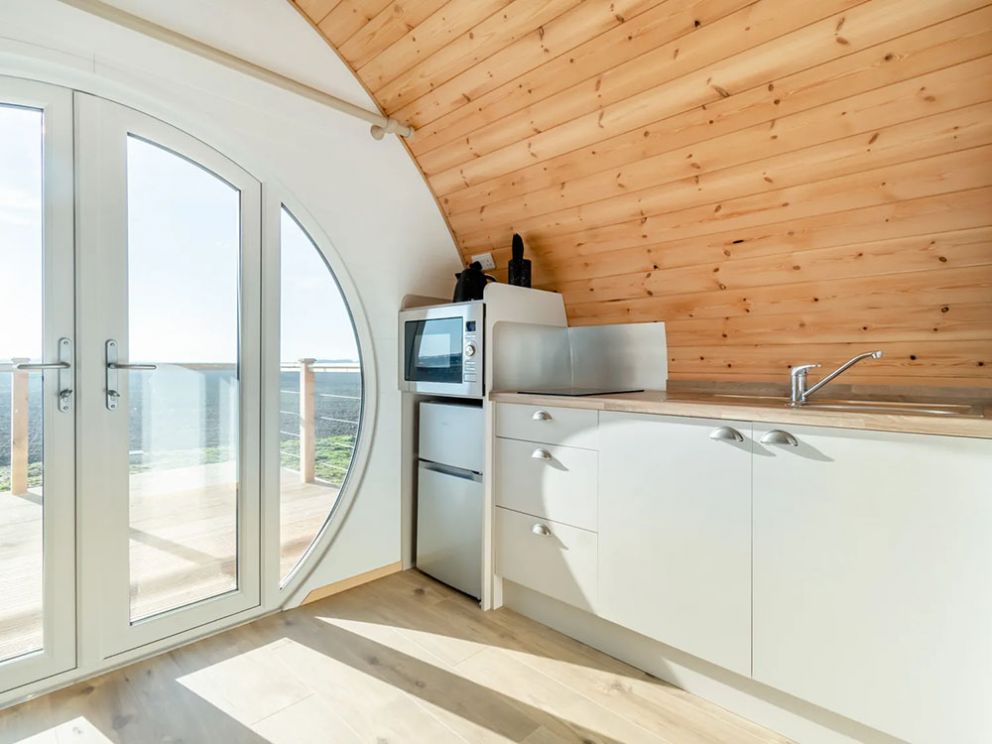 Carlton Manor Estate Glamping, Aldbrough, East Riding of Yorkshire - glamping pods to rent, with decking, close to the sea