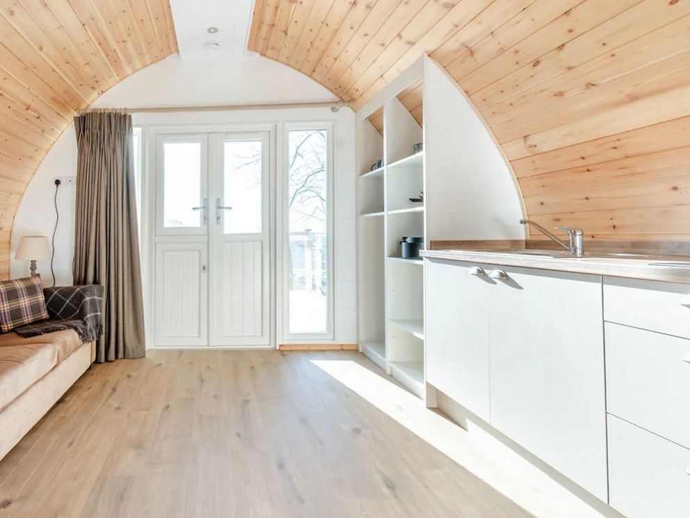 Carlton Manor Estate Glamping, Aldbrough, East Riding of Yorkshire - glamping pods to rent, with decking, close to the sea