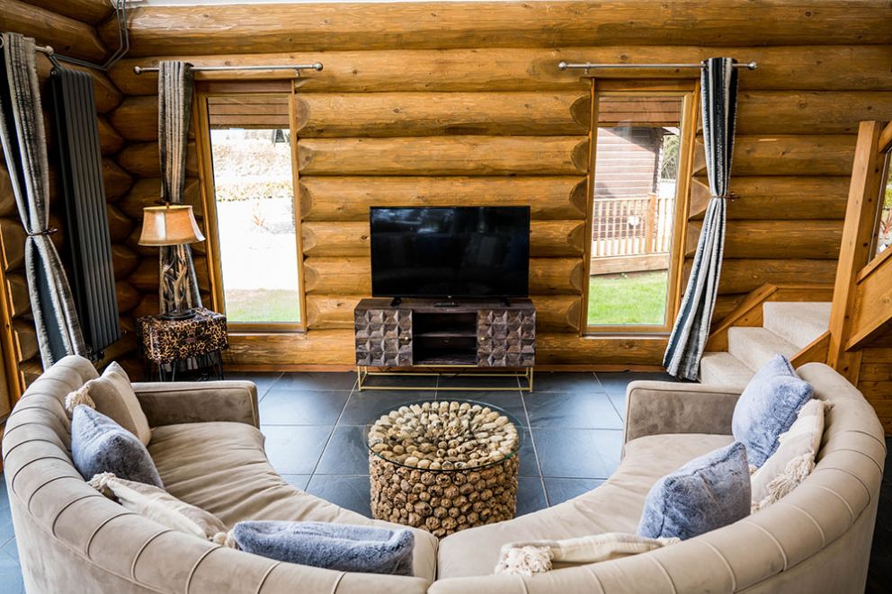 Cedar Woodland View Log Cabin at Ream Hills