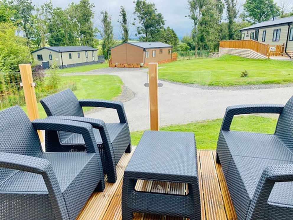 Clover Bank outside seating at Docker Holiday Park