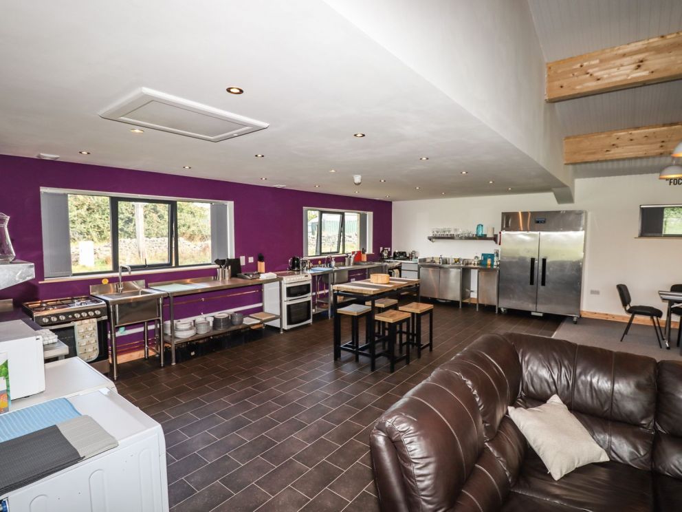 Dale's Lodge, Yorkshire Dales, North Yorkshire - available for rent sleeps upto 26 people