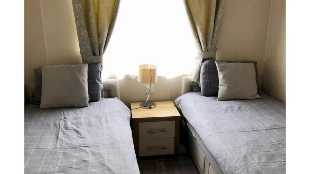 Fable Lodge at Tattershall Lakes, Lincolnshire - holiday lodge, with hot tub. Park facilities include, fishing lakes, water sports, restaurant, spa, indoor pool