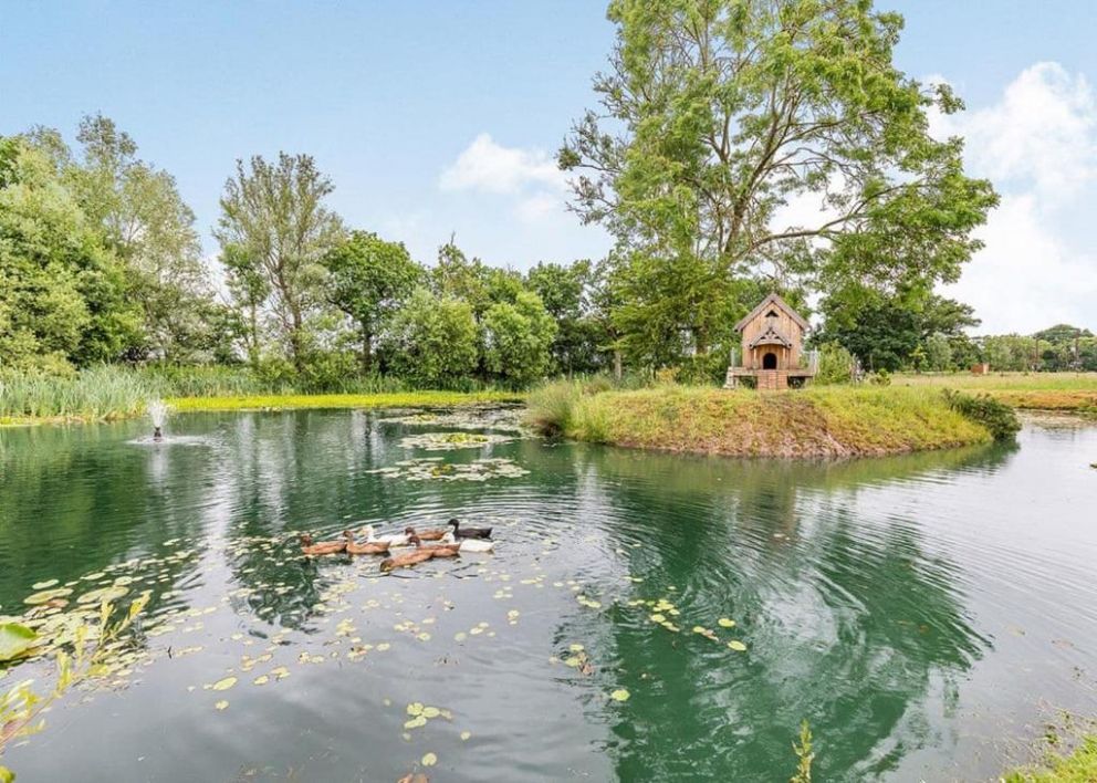 Flaxton Meadows Luxury Lodges