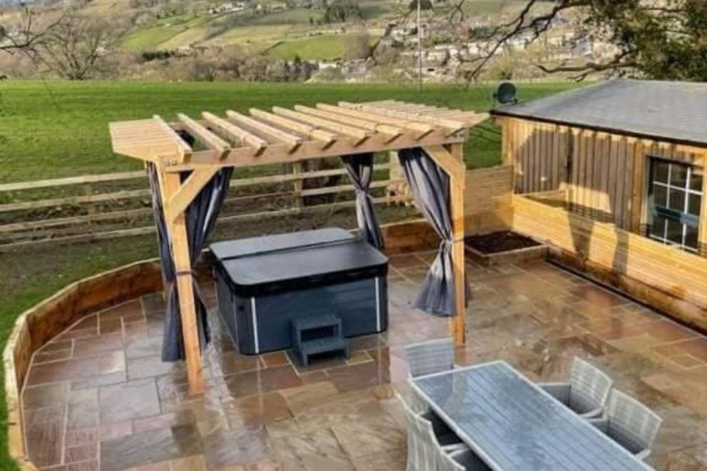 Harewell Wood Cabin