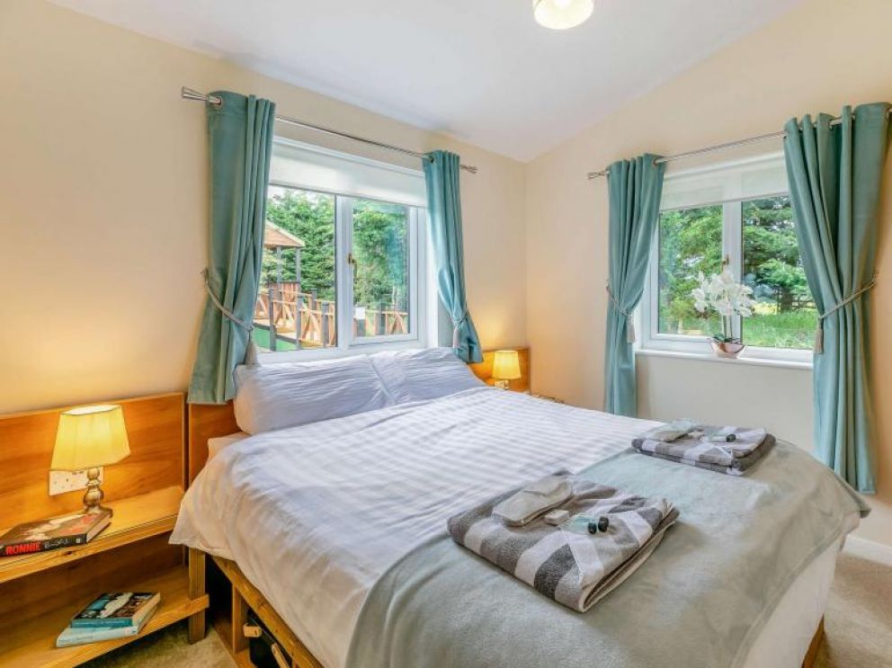 Hillview Hot Tub Lodge, Malton, North Yorkshire - wheelchair accessible & pet friendly lodge for rent with hot tub