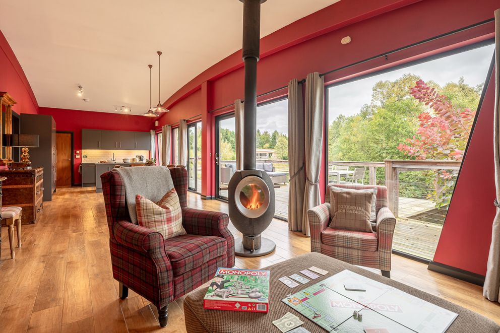 Isabella Lodge at Brompton Lakes