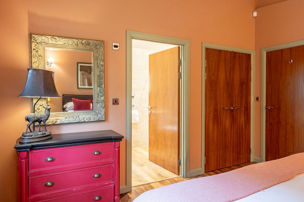 Isabella Lodge at Brompton Lakes