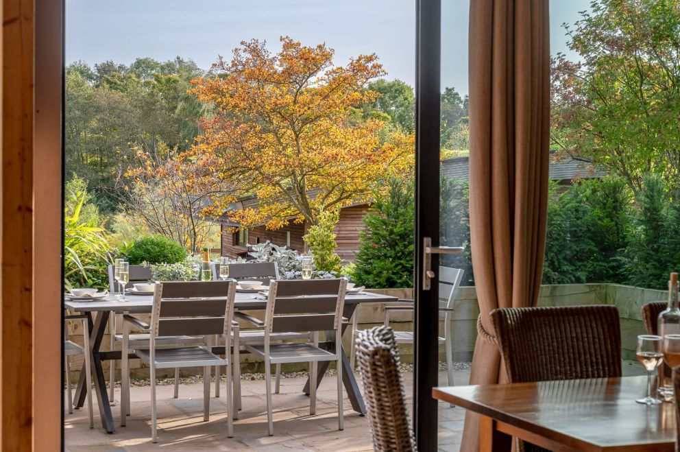 Jules Lodge with hot tub at Brompton Lakes in North Yorkshire