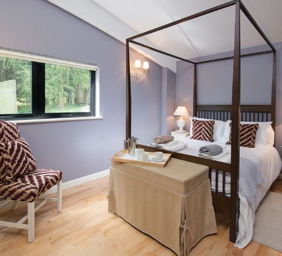 Jules Lodge at Brompton Lakes Richmond,