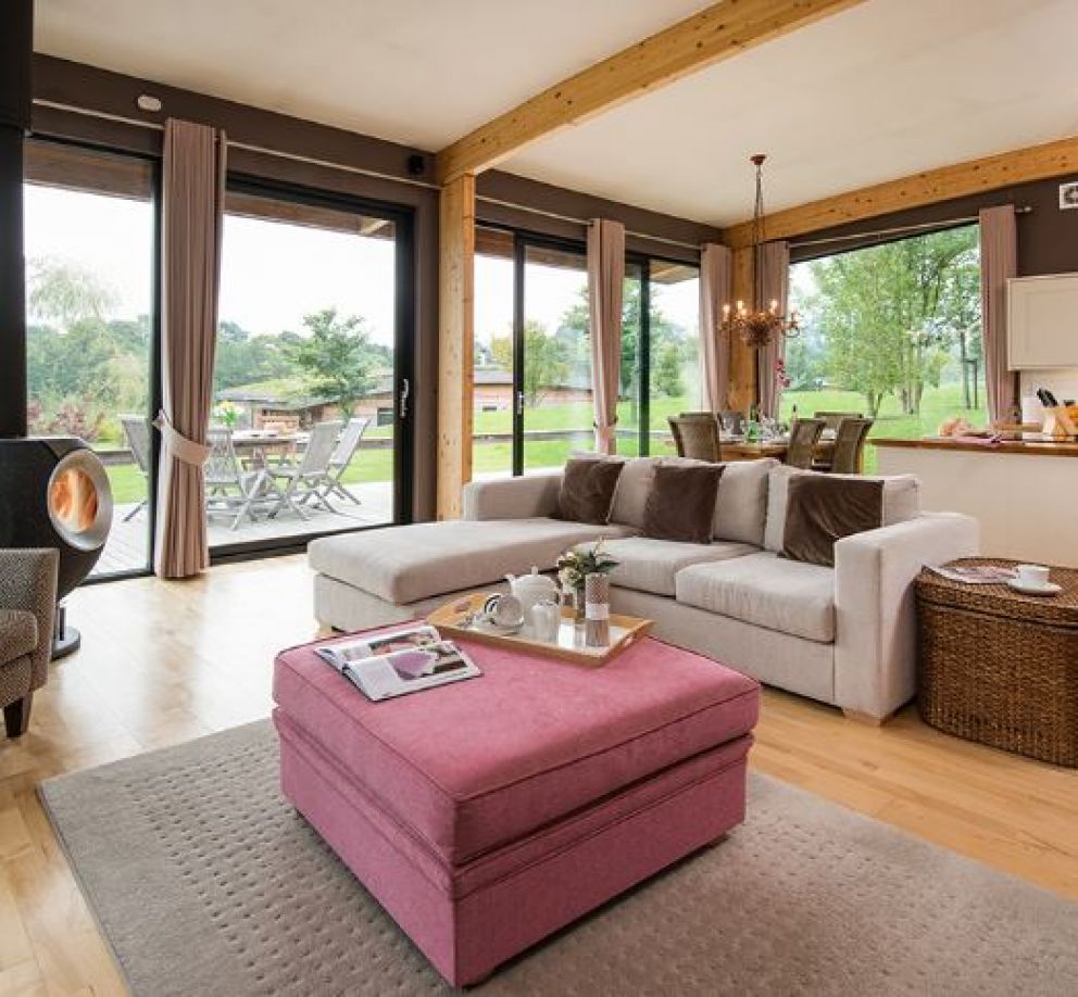 Jules Lodge at Brompton Lakes Richmond,