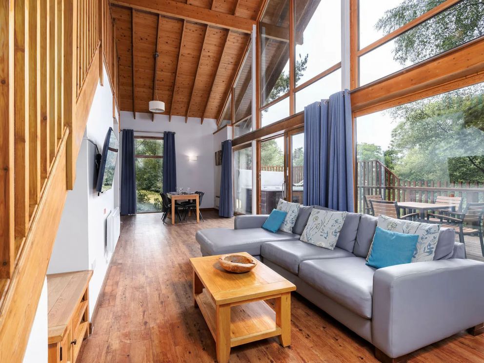 Keldy Classic Silver Birch wheelchair accessible cabin cabin.