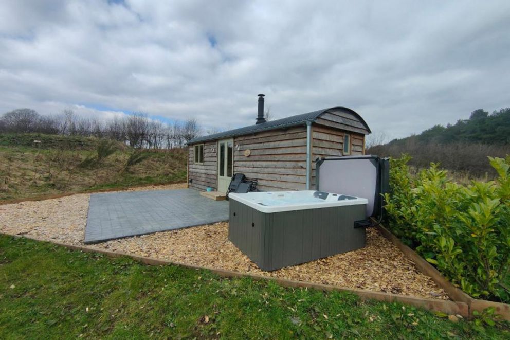 Middlehead Huts