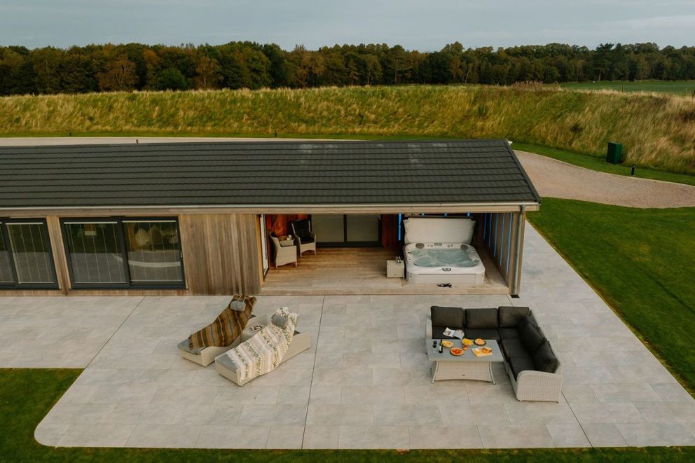 North Lakes Lodges