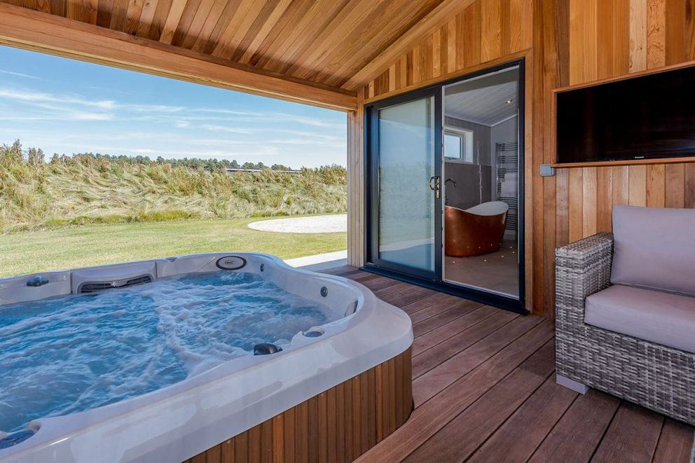 North Lakes Lodges