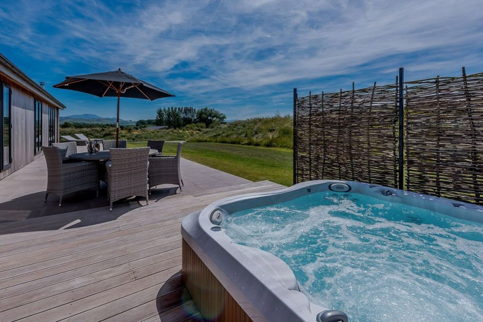 North Lakes Lodges