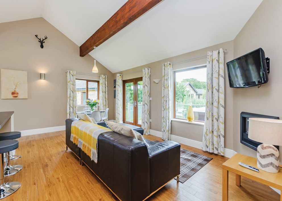 Oakwood lodges with hot tubs Yorkshire