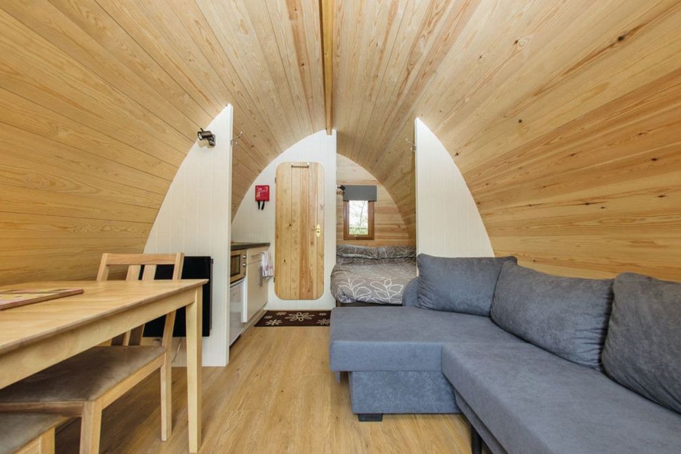 Paradise Lakeside Lodges