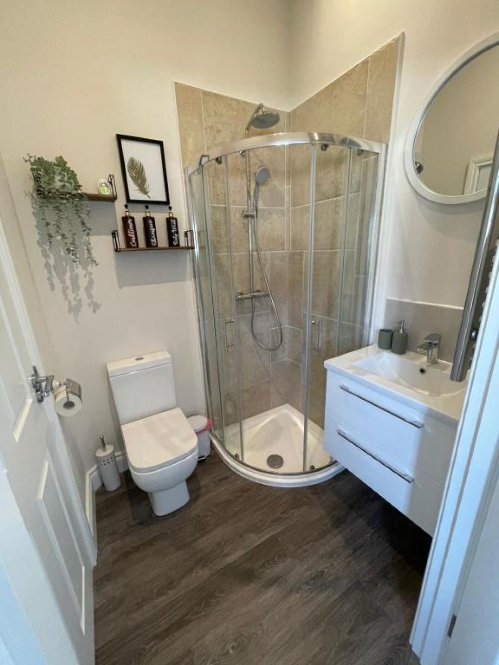 Secret of Eden Lake View Lodge in Filey, North Yorkshire - pet friendly for rent, close to the sea