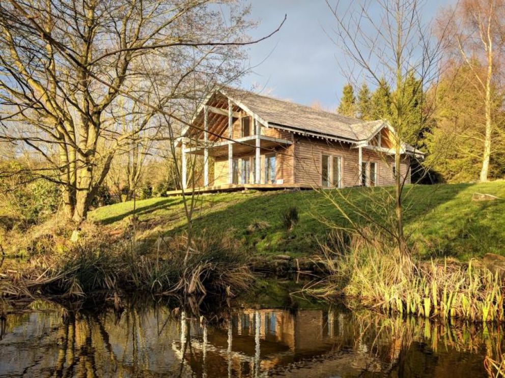 Washburn Valley Lodges - for rent with wood burner and hot tub