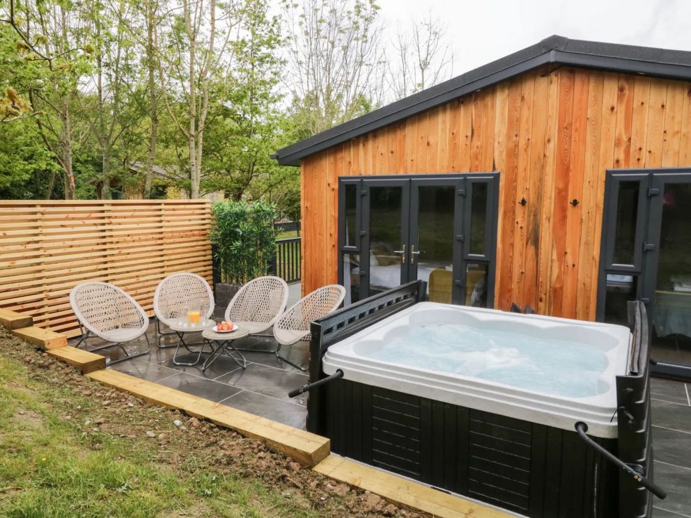Watch Tree Lodge, Grange Over Sands, Cumbria - holiday lodge, with hot tub, close to the beach