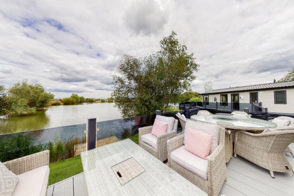 Whistler Lodge at Tattershall Lakes, Lincolnshire - pet friendly holiday lodge, with hot tub, gas barbecue, patio heaters, outdoor music system. Park facilities - bar, restaurant, swimming pool, fishing lakes, water sports, spa