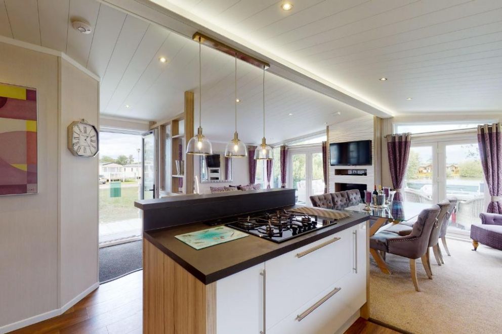Whistler Lodge at Tattershall Lakes, Lincolnshire - pet friendly holiday lodge, with hot tub, gas barbecue, patio heaters, outdoor music system. Park facilities - bar, restaurant, swimming pool, fishing lakes, water sports, spa