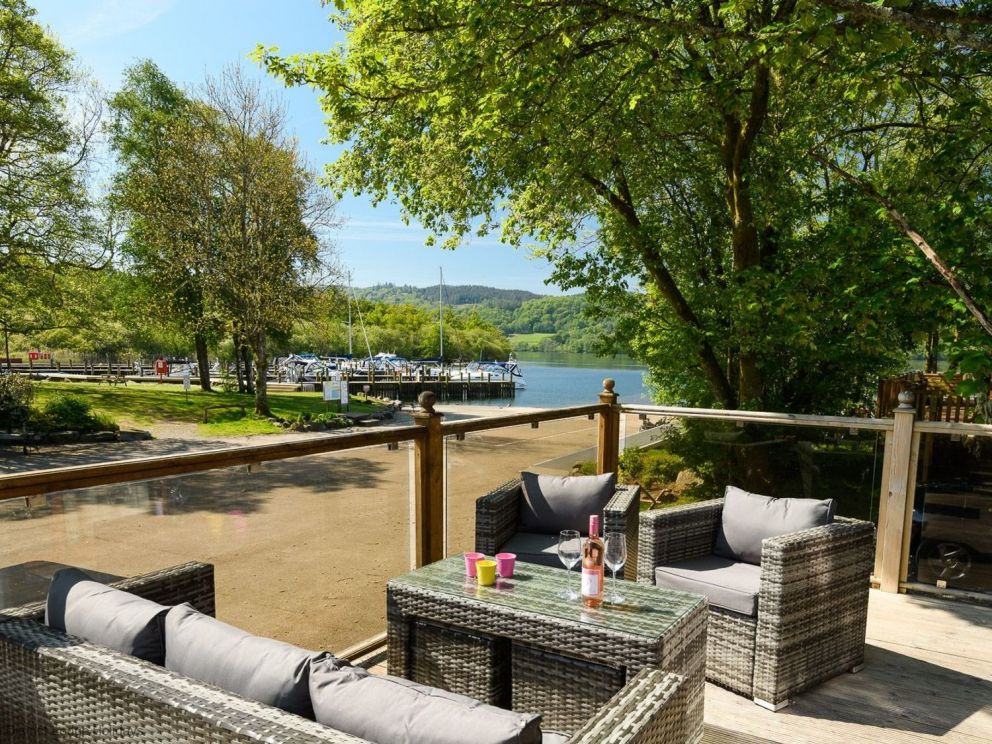 White Cross Bay, Windermere - for rent some with hot tubs, lake and mountain views