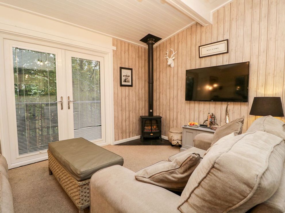 White Cross Bay, Windermere - for rent some with hot tubs, lake and mountain views