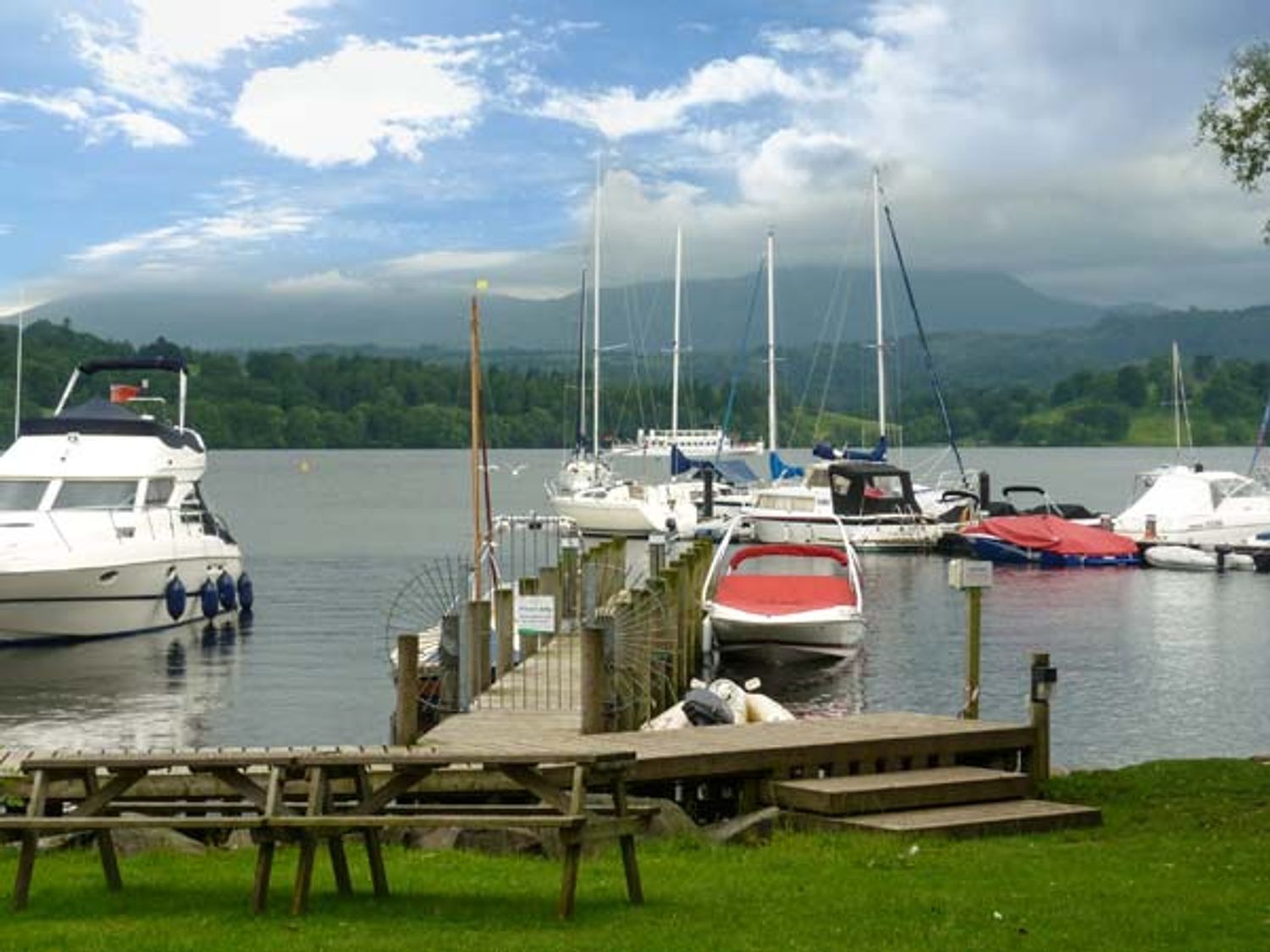Windermere Lakeside Lodge