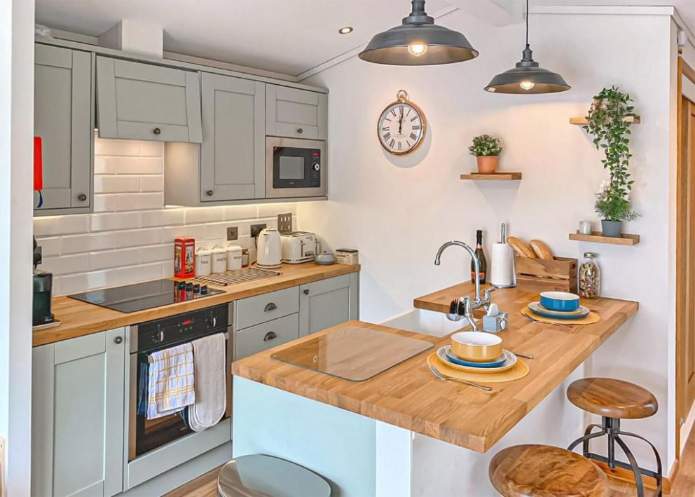 York Marina floating lodges