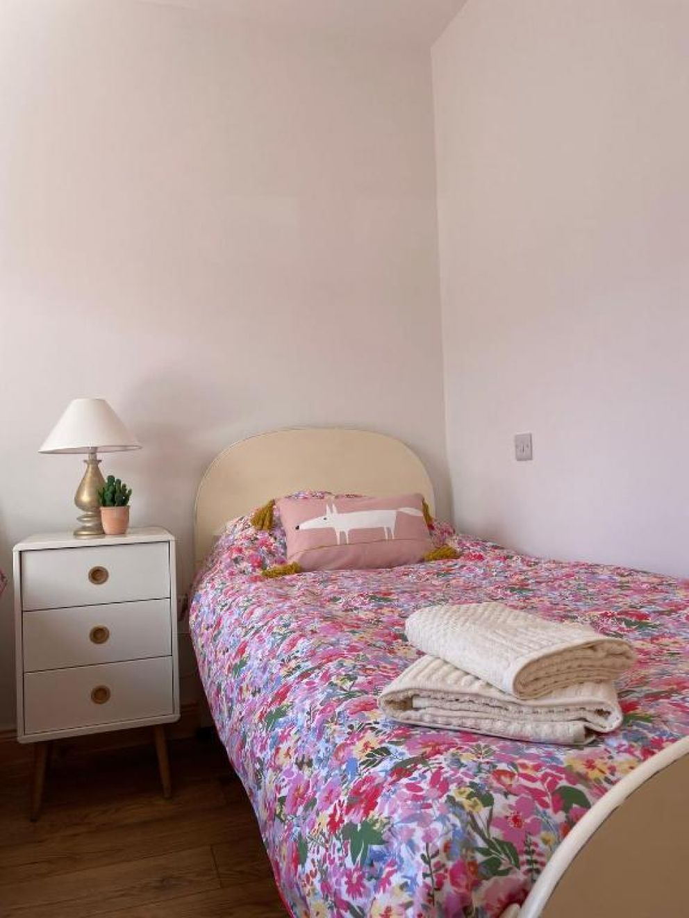 Lisnaskea Pine Lodge, County Fermanagh - pet friendly, holiday lodge with hot tub and wood burning stove. Located at Upper Lough Erne with water activities and private marina