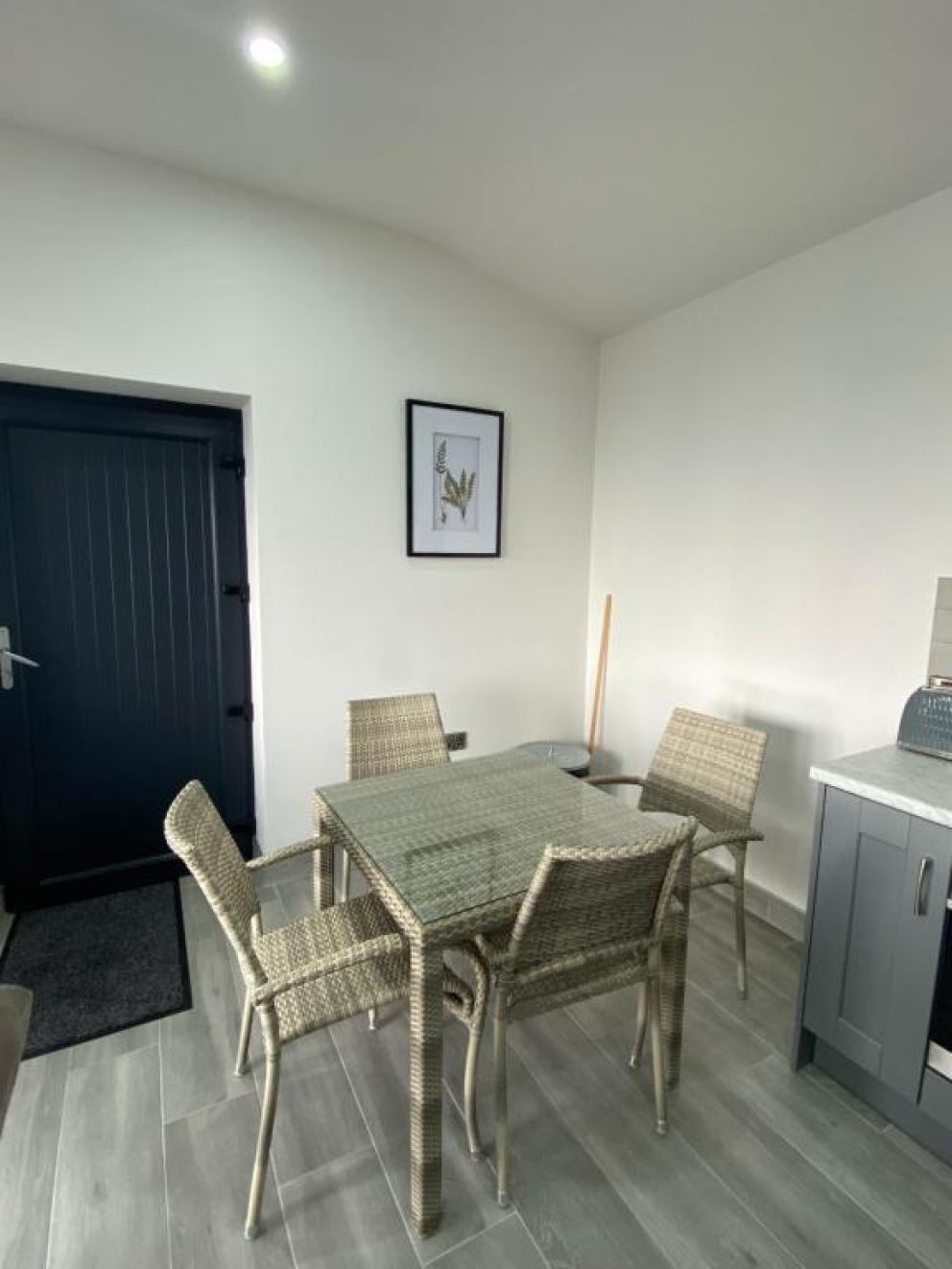 Tullybay Holiday Lodges, Tullybay Marina, East Enniskillen - holiday lodges with lake views Lough Erne, private slip way, kayak and paddle board hire