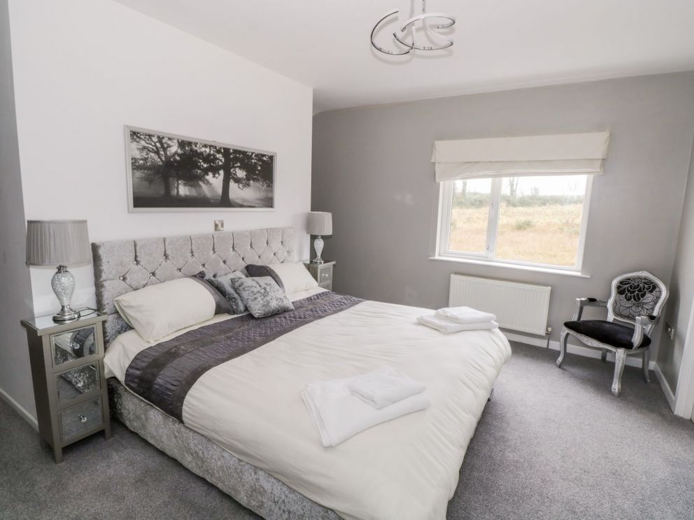 50 River Run in  Lough Dooley - to rent with hot tub