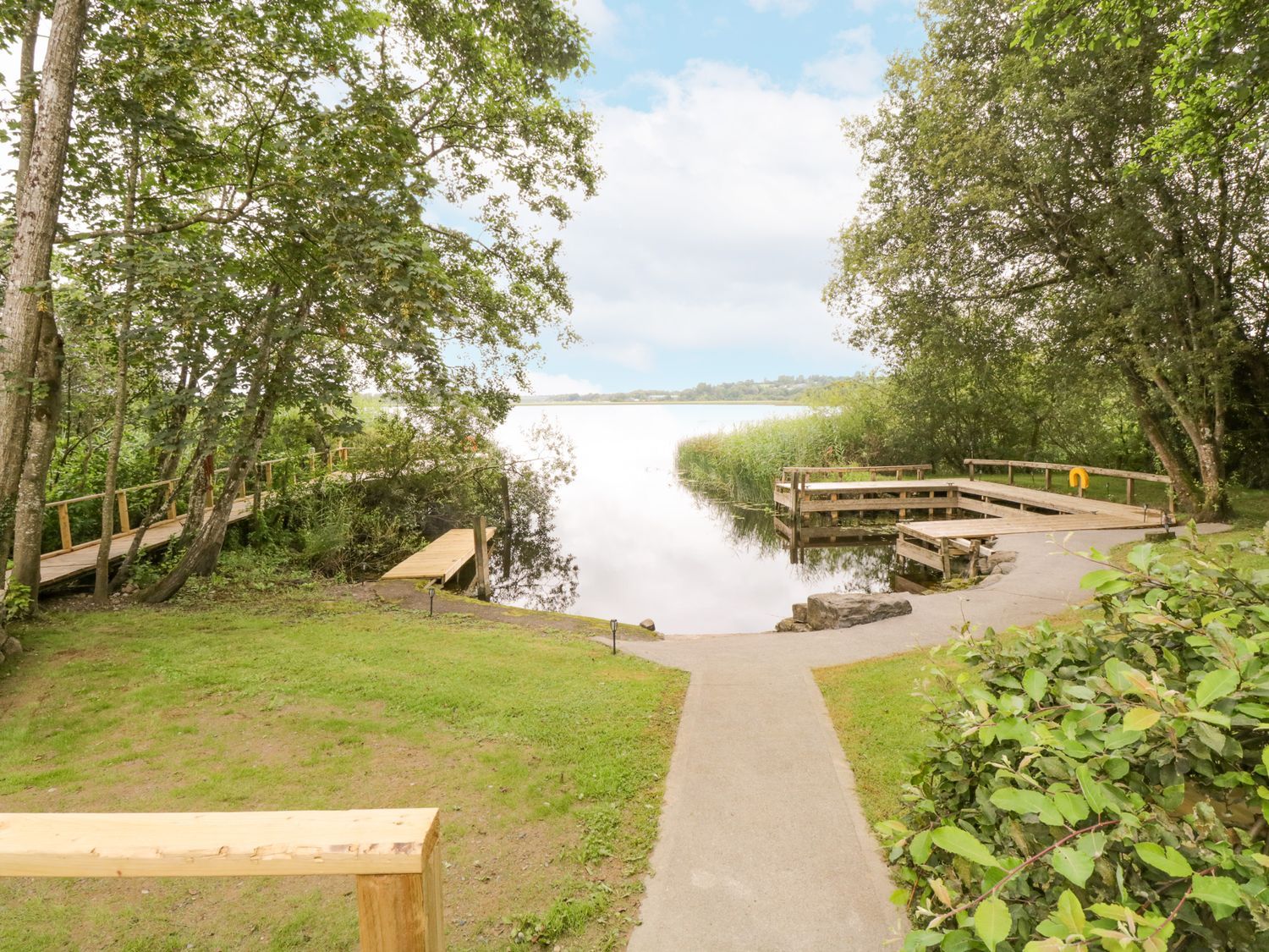 Port Heron Lodge in Ballykeeran Athlone , County Westmeath Self