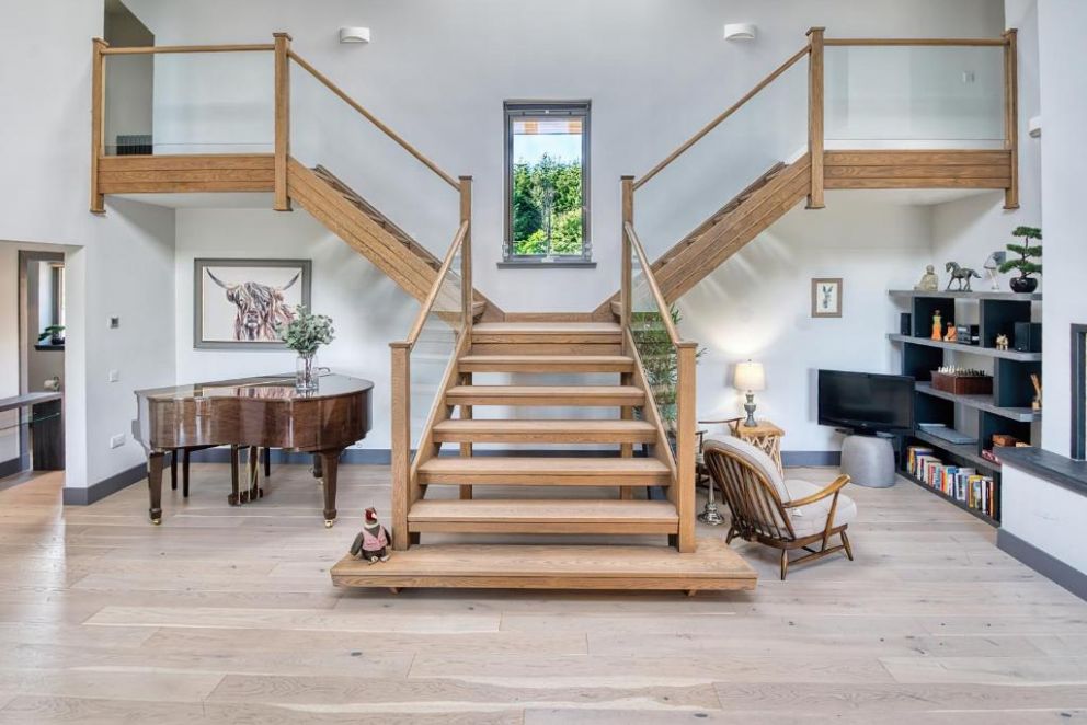 Ben Luna Lodge near Loch Ness