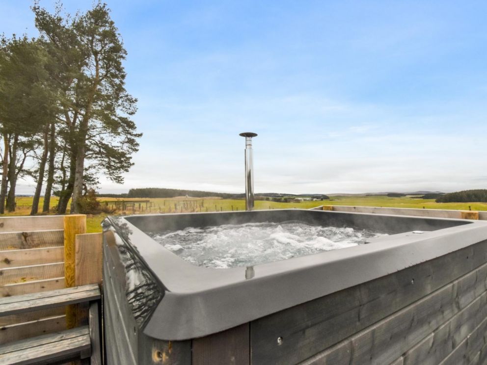 Bowmuir Farm Holidays, Libberton, Carnwath, Lanarkshire - pet friendly, holiday cabins with hot tub, enclosed garden and shared BBQ hut in Scotland