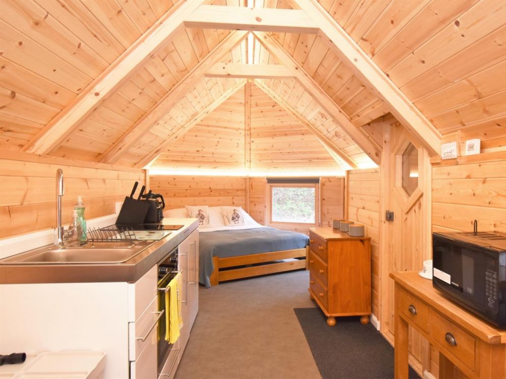 Bowmuir Farm Holidays, Libberton, Carnwath, Lanarkshire - pet friendly, holiday cabins with hot tub, enclosed garden and shared BBQ hut in Scotland