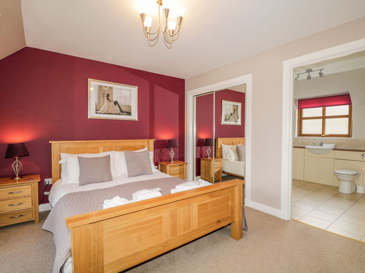 Burnside House Aviemore, Highland Self Catering Holiday Lodges