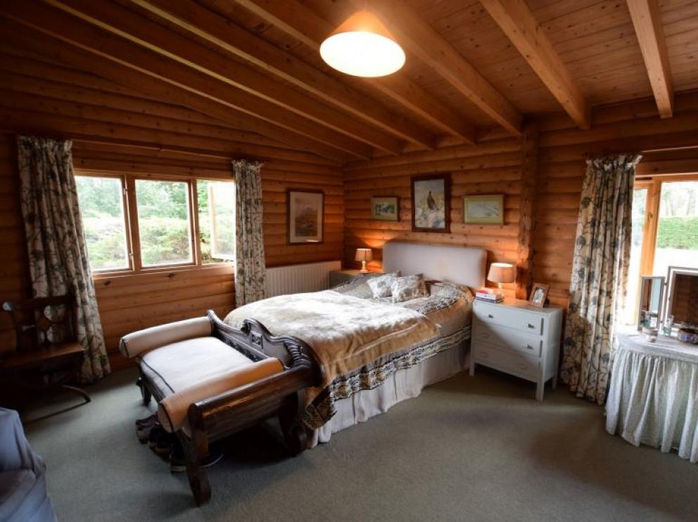 Garpel Estate Cabin in Muirkirk Muirkirk, Ayrshire Self Catering