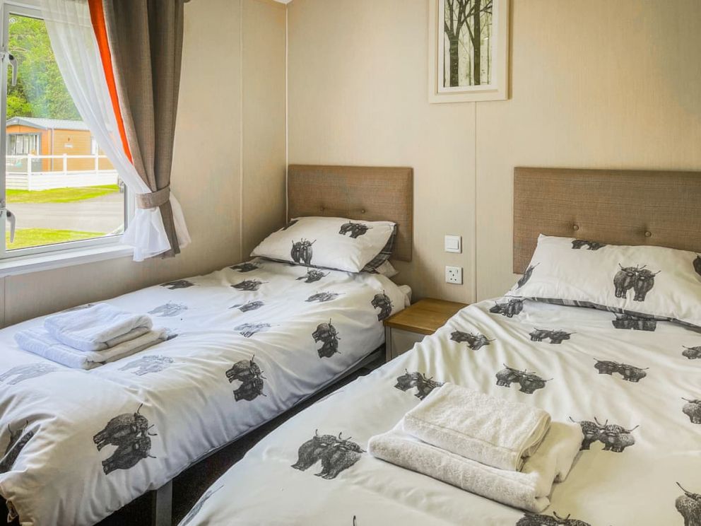 Glen View Lodge at Thurstone Manor Country Park near Edinburgh