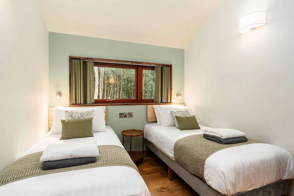 Glentress Forest Golden Oak Treehouse for 10 in Scottish Borders