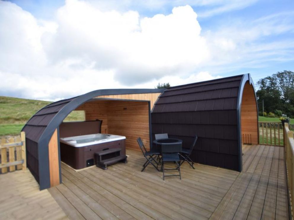 Hot Tub Glamping at Falnash - pet friendly lodges for rent with hot tub